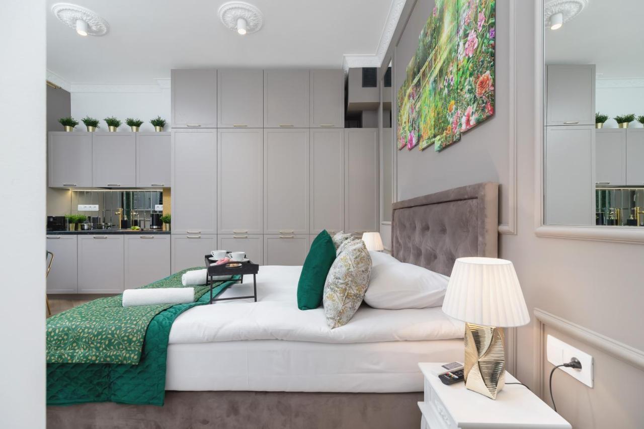 Kazimierz Studio with Jacuzzi by Renters Prestige Krakau Exterior foto